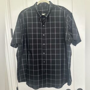 Men's Black Plaid Button Down Shirt